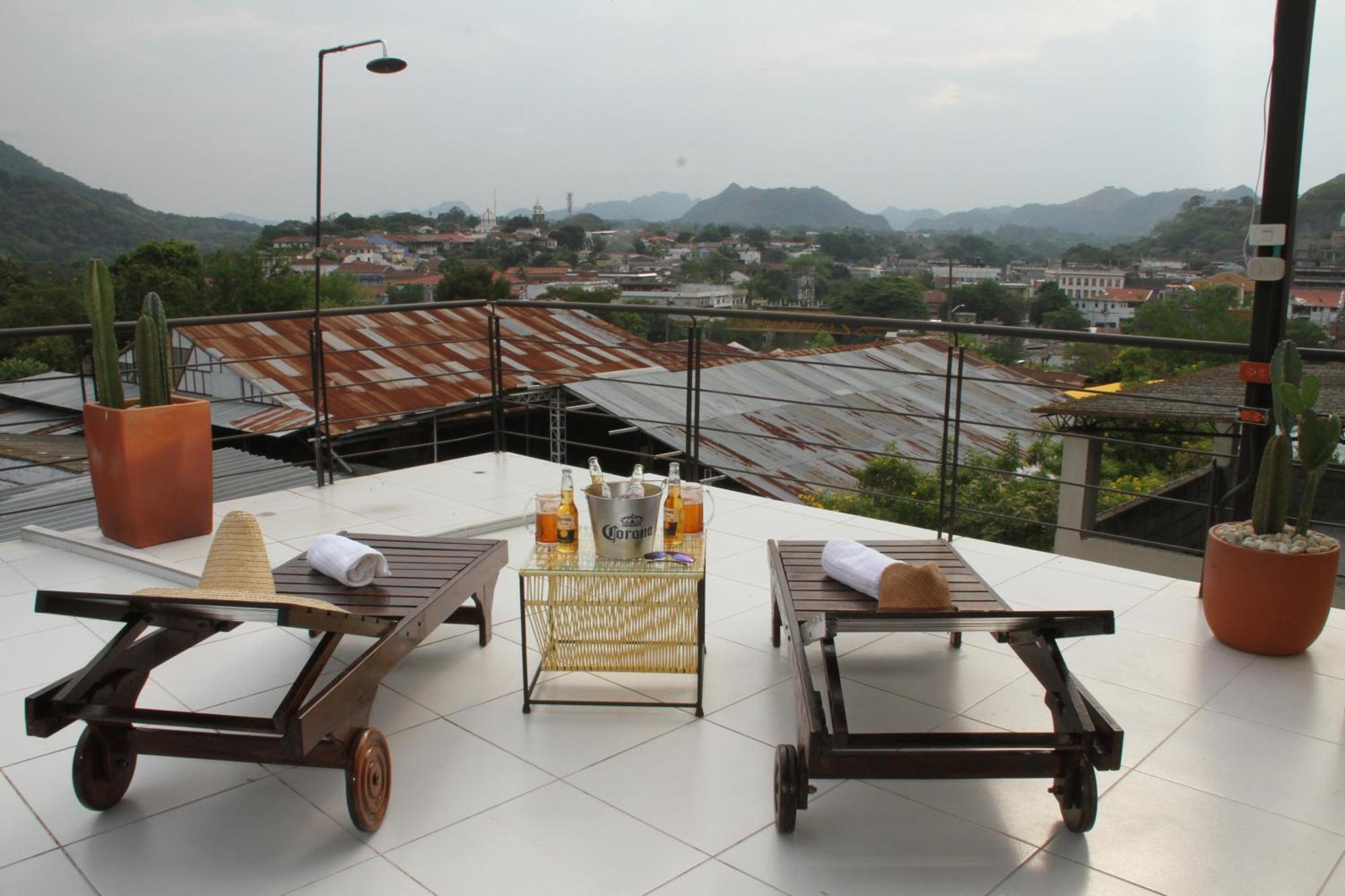 Hotel Boutique Budapez Honda  Ruang foto